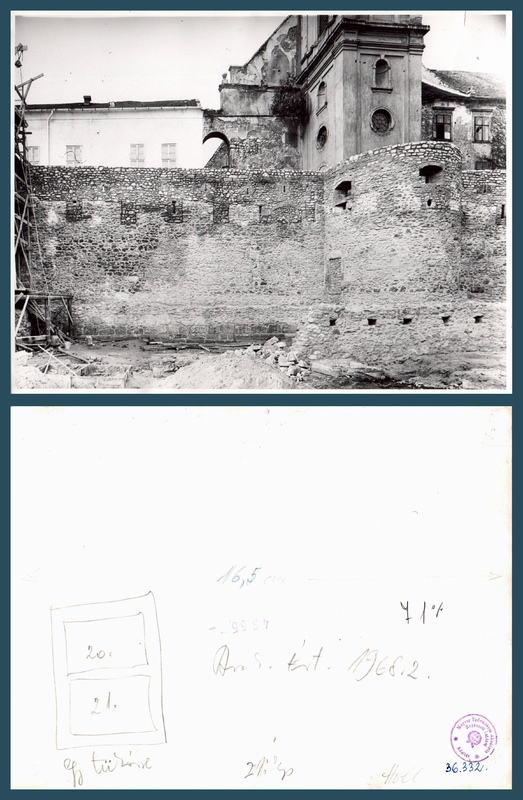 Holl_026.jpg